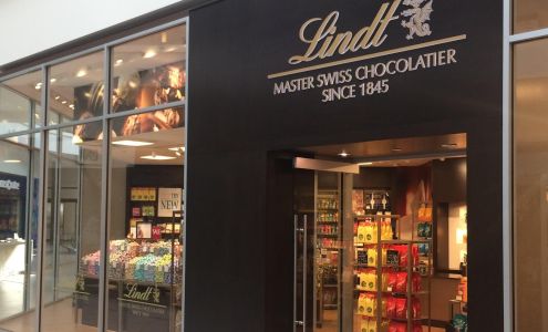 Lindt Chocolate Shop