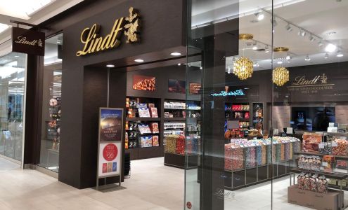Lindt Chocolate Shop