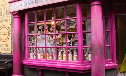 Sugarplum's Sweet Shop