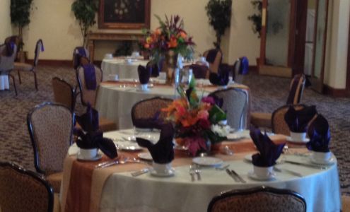 Kara's Flowers and Victorian Gardens 148 Cataldo Way, Groveland Florida 34736