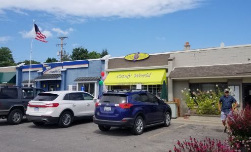 45th Parallels Candy World