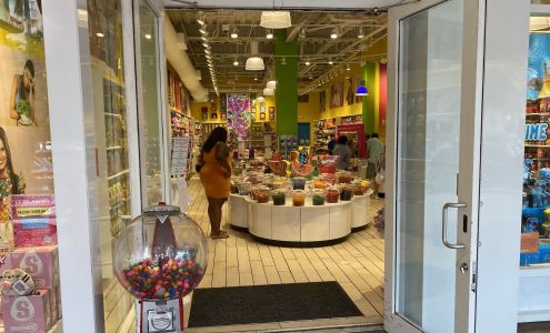 IT'SUGAR Mizner Park