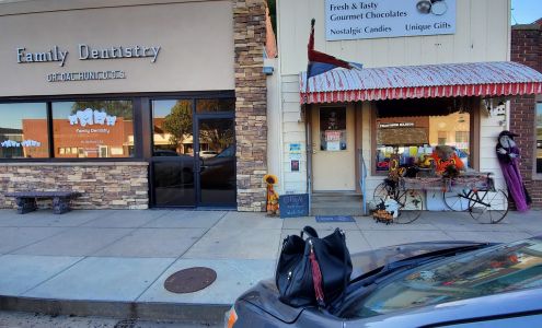 Pam's Sugar Shack Buhler