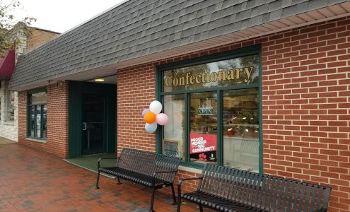 De Kalb Confectionary