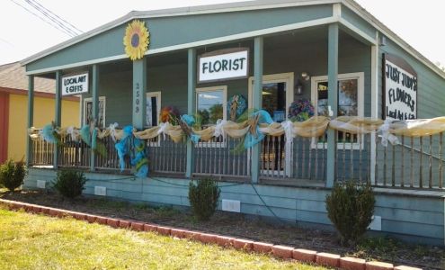 Just Judy's Flowers Local Art & Gifts