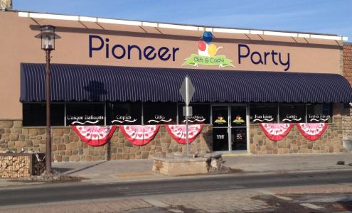 Pioneer Party Gift & Copy