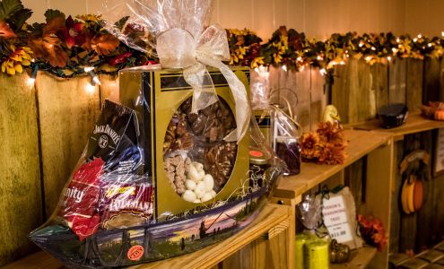 Classic Golden Pecans