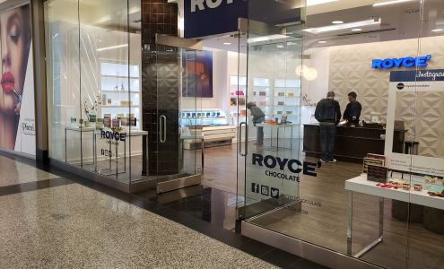 ROYCE' Chocolate in Downtown Chicago