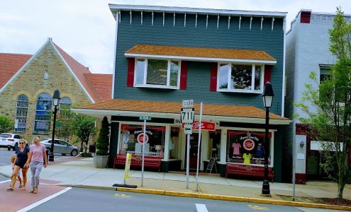 Ligonier Sweet Shop / Pathfinder Photo