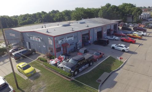 Caddy's Custom Paint & Body