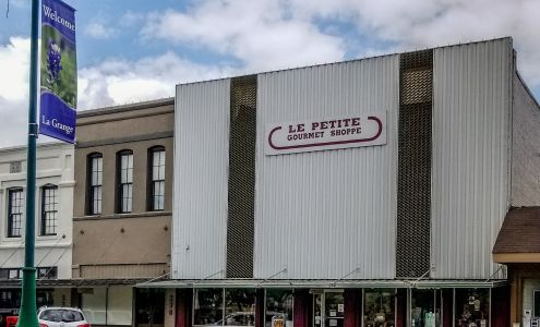 Le Petite Gourmet Shoppe La Grange