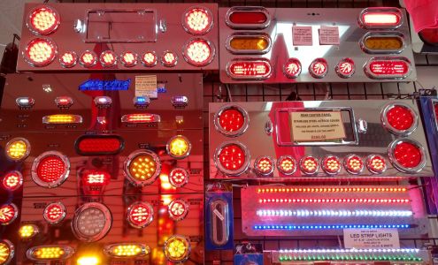 Chrome Shack White Pine