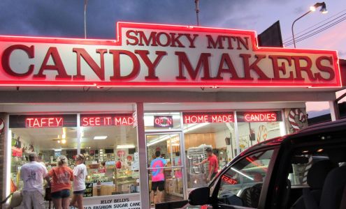 Smoky Mountain Candy Makers