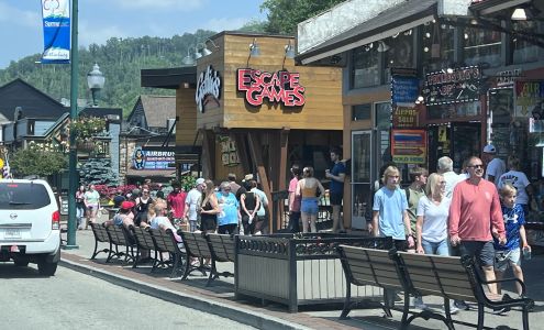 Fudge Shoppe Of The Smokies