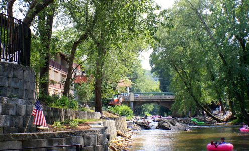 Helendorf River Inn, Suites & Conference Center