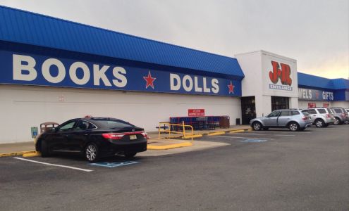 JR Cigar Outlet, Selma