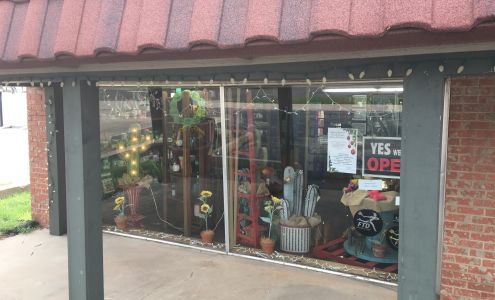 Madeline's Flower Shop & Greenhouse