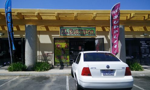 El Surtidor Candy & Supplies