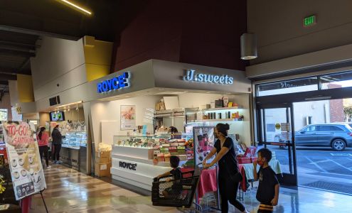 ROYCE Chocolate at Mitsuwa Marketplace in Irvine