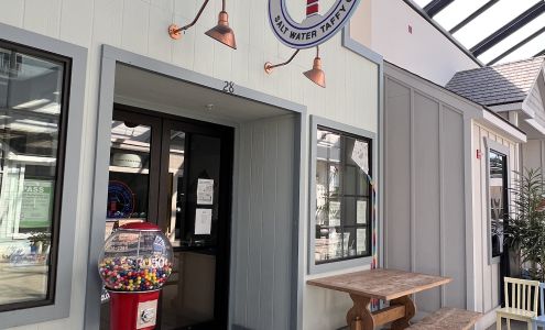 Half Moon Bay Salt Water Taffy Co.