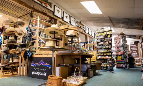 Dette Flies Livingston Manor