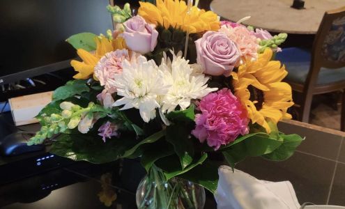 Rosy's Flower & Gift Shop