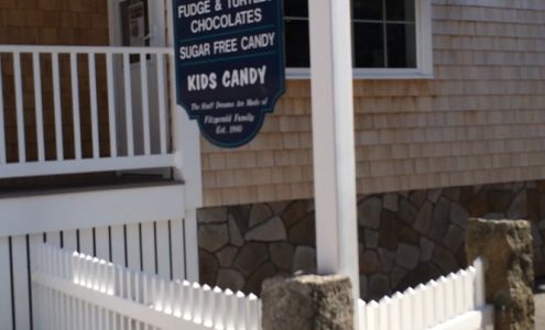 Perkins Cove Candies