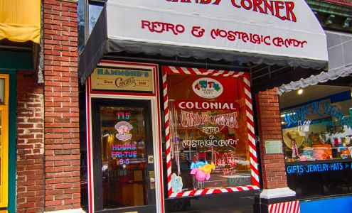 Colonial Candy Corner