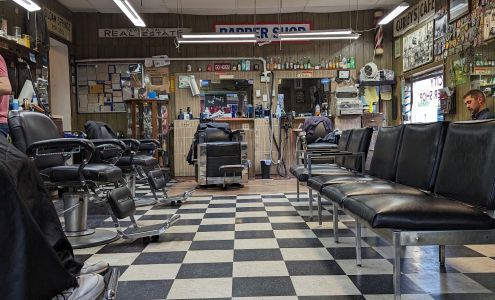 City Barbershop 126 N Broadway St, Siloam Springs Arkansas 72761