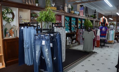 Making Memories Flowers & Gift