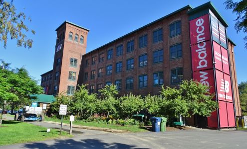 New Balance Factory Store Skowhegan