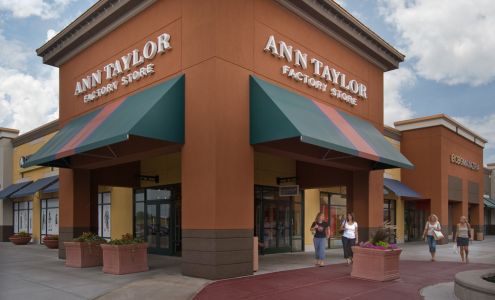 Albertville Premium Outlets