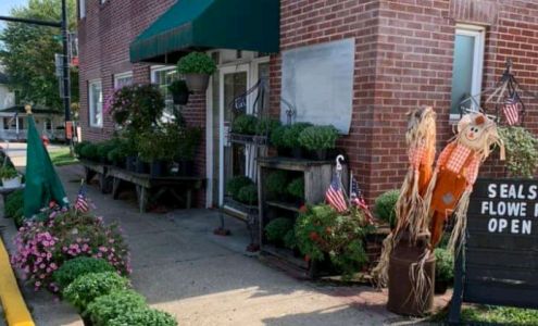 Seals Flowers & Gifts 318 S Main St, New Lexington Ohio 43764