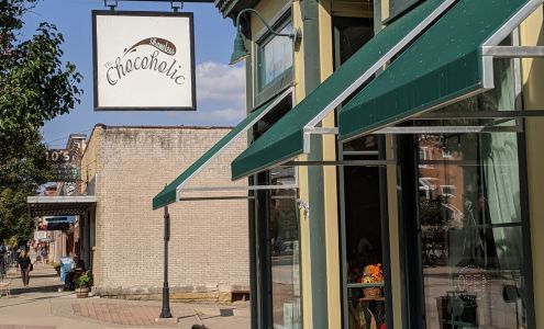 The Shameless Chocoholic Le Claire