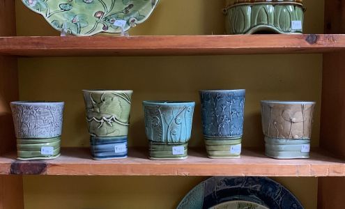 Natural Elements Pottery Cummington
