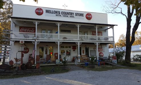 Mellon's Country Store and For Mother Earth