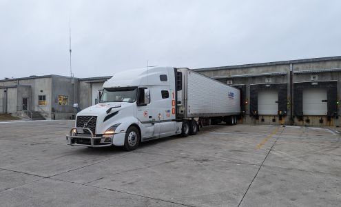 Fareway Wholesale Office/Warehouse