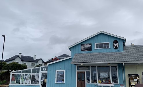 Mavericks Surf Company