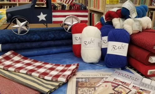 3 Red Hens Saint Thomas