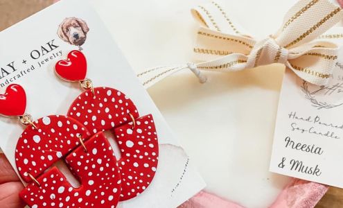 Bella Sky Gifts Adams