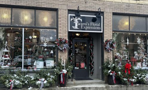 Tami's Floral Expressions 24 Jefferson, Wellsville New York 14895