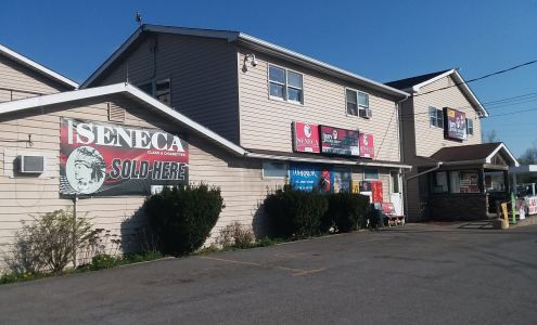 Jan's Smoke & Craft Shop II