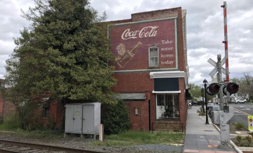 J S Mosby Antiques & Artifacts