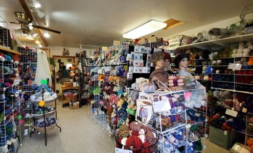 Bahr Creek Llamas & Fiber Studio N1021 Sauk Trail Rd, Cedar Grove Wisconsin 53013