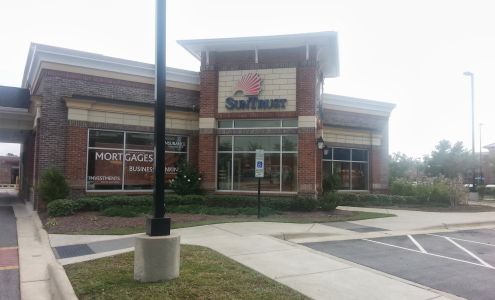 Truist Holly Springs