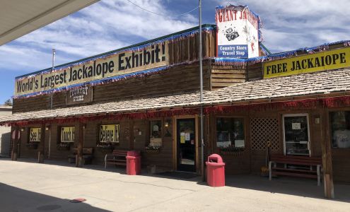 Country Store Dubois