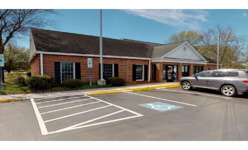Bank of America (with Drive-thru ATM)