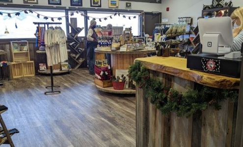 CSKT Bison Range Visitor Center: Museum & Gift Shop Charlo
