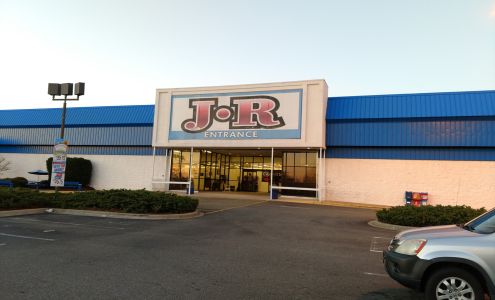 JR Cigar Outlet, Burlington