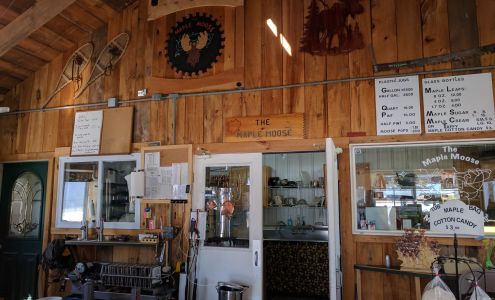 The Maple Moose Easton